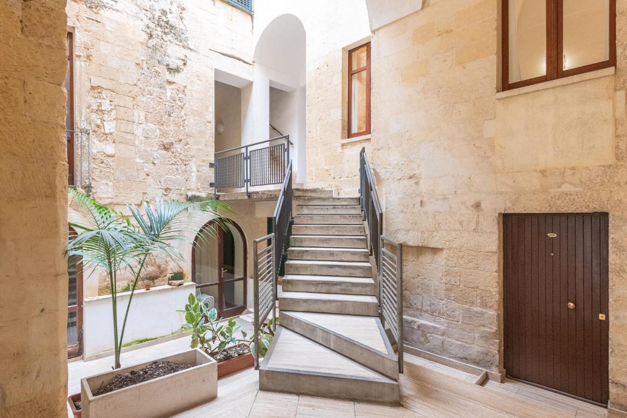 Rubichi 6 - Old Town Apartment Sit Lecce Exterior photo